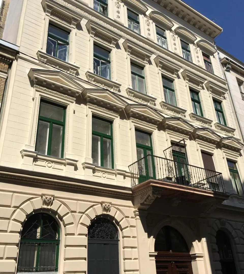 D.Five Vintage Apartment At Basilica Boedapest Hongarije